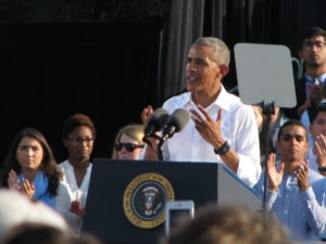 Tar Heels for Hillary: Obama holds early vote event at UNC